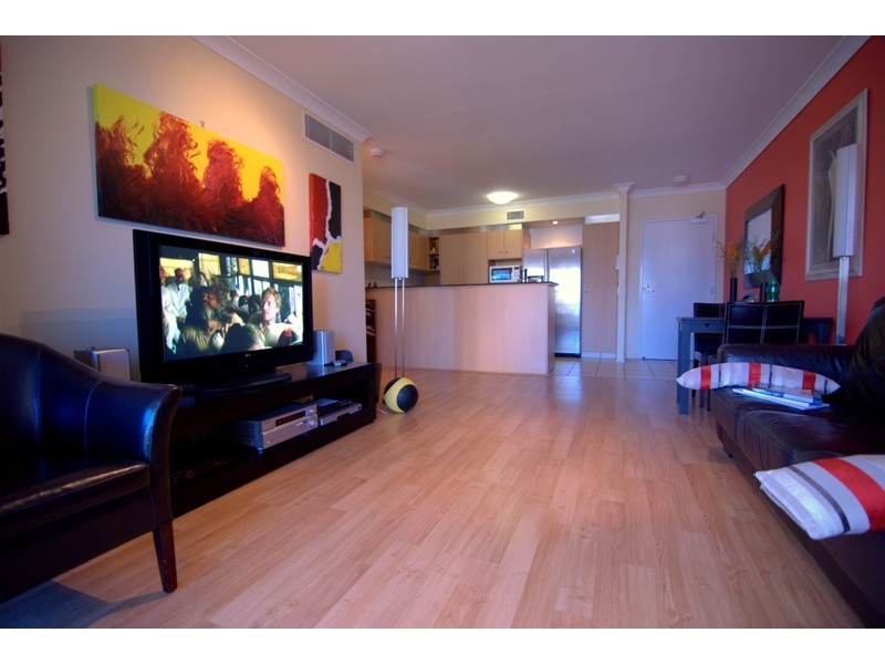 45 Deakin Street, Kangaroo Point QLD 4169