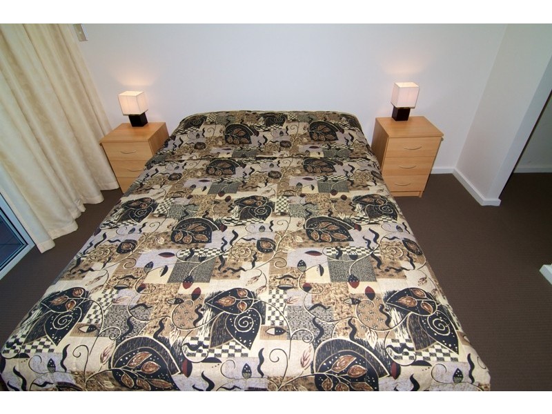 10/16 Crescent Avenue, Mermaid Beach QLD 4218