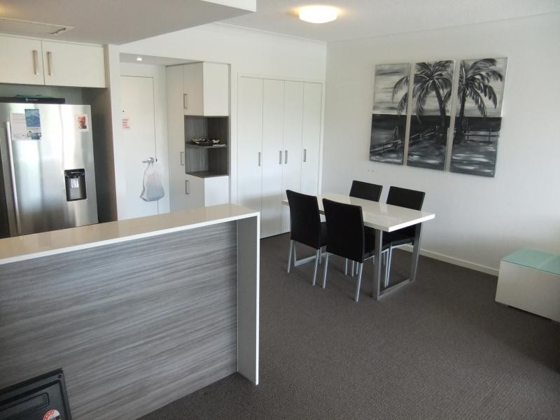 27 Boardwalk Boulevard, Mount Coolum QLD 4573