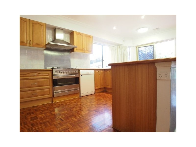 1 Poeppel Place, Helensvale QLD 4212