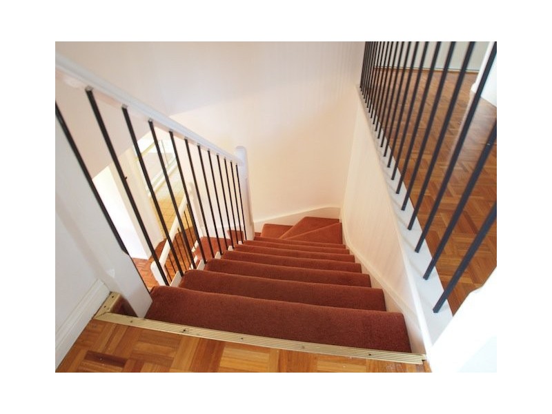 1 Poeppel Place, Helensvale QLD 4212