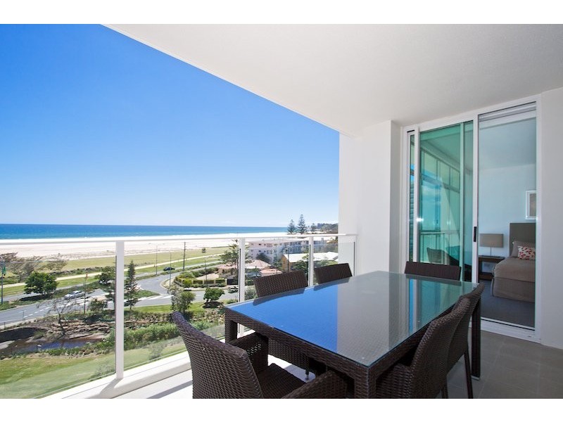 502/2 Creek Street, Coolangatta QLD 4225