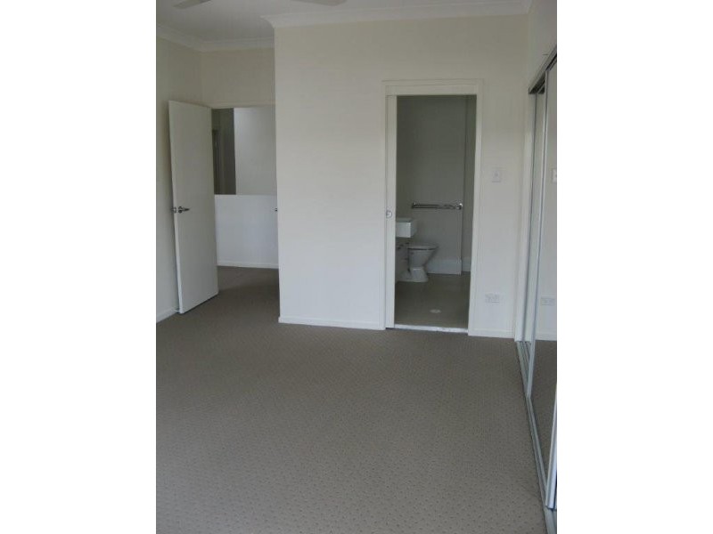 E2/57 Moss Road, Wakerley QLD 4154