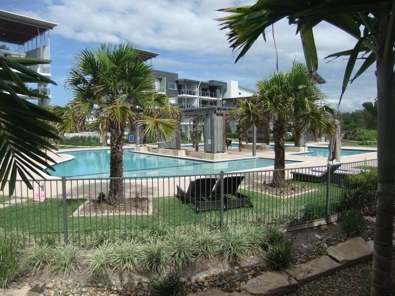 27 Boardwalk Boulevard, Mount Coolum QLD 4573