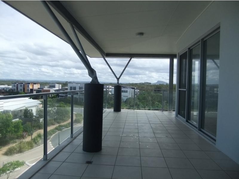 27 Boardwalk Boulevard, Mount Coolum QLD 4573