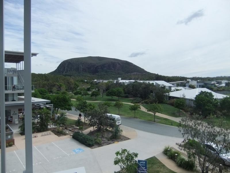 27 Boardwalk Boulevard, Mount Coolum QLD 4573