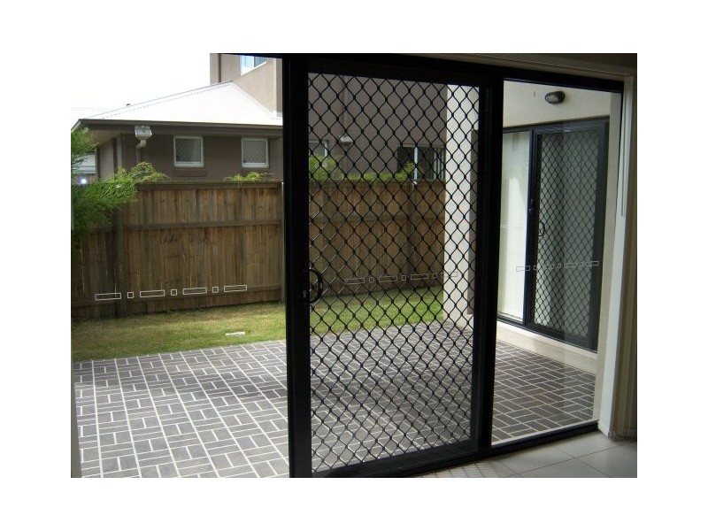 17 Lachlan Drive, Wakerley QLD 4154