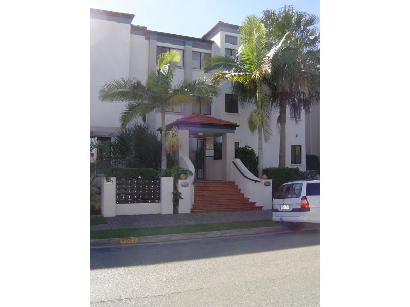 Chevron Island QLD 4217