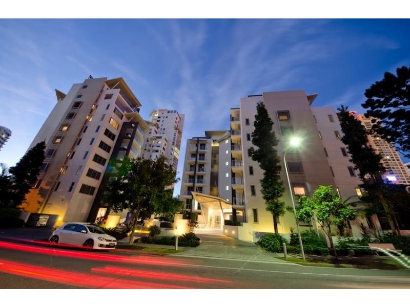 125/21 Cypress Avenue, Surfers Paradise QLD 4217