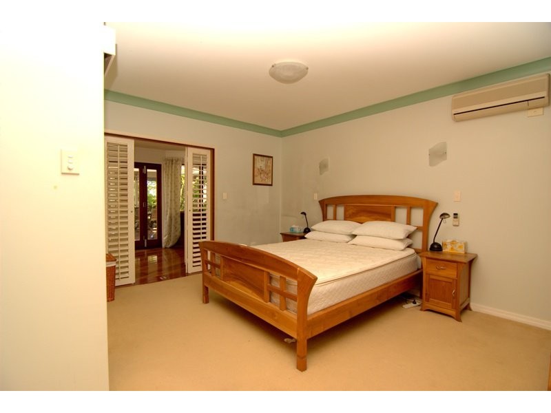 34 Simpsons Road, Bardon QLD 4065