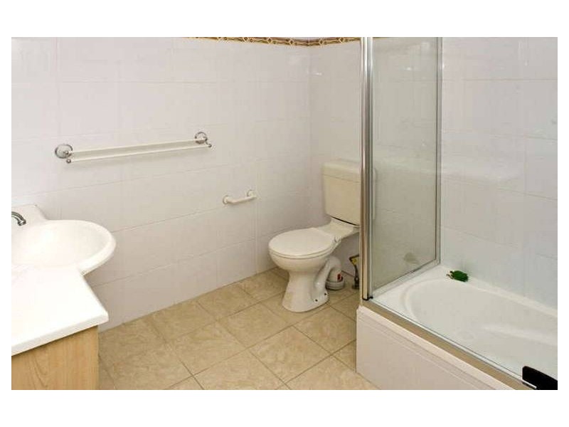 4/13 Osterley Road, Carina Heights QLD 4152