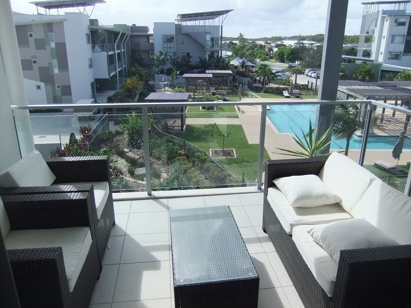 27 Boardwalk Boulevard, Mount Coolum QLD 4573