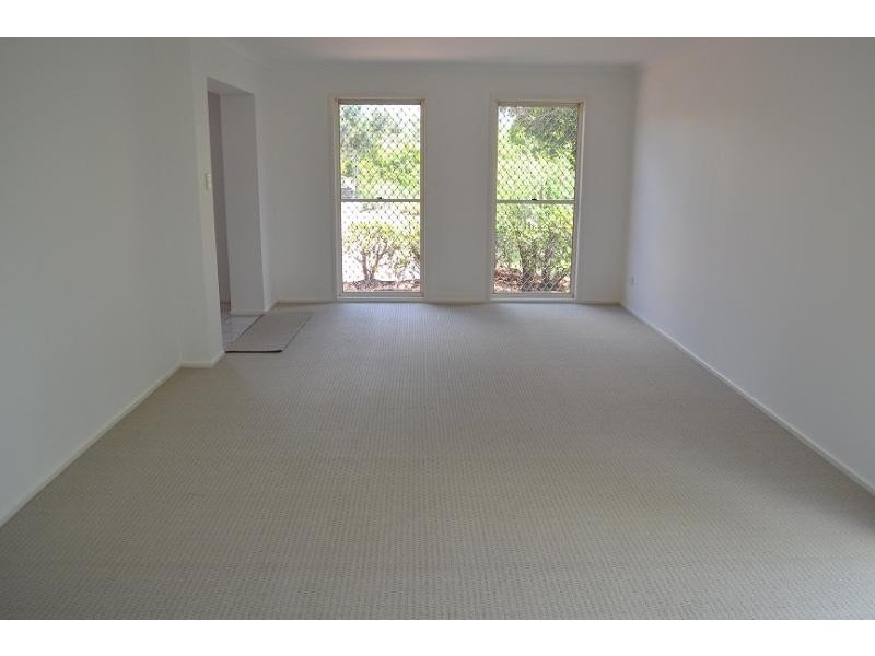 101 Glenfield Street, Parkinson QLD 4115