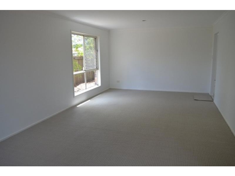 101 Glenfield Street, Parkinson QLD 4115