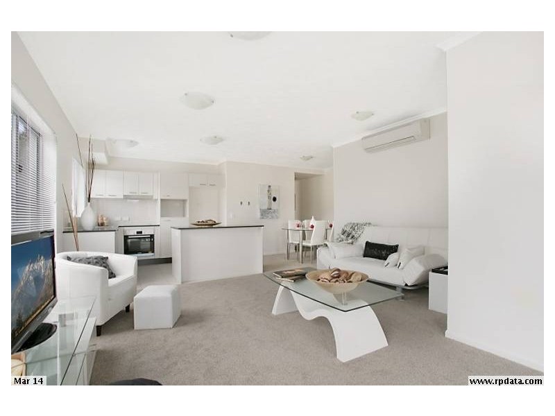 77 Brighton Street, Biggera Waters QLD 4216