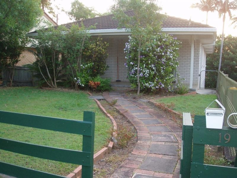19 Berrigan Street SOUTHPORT, Southport QLD 4215