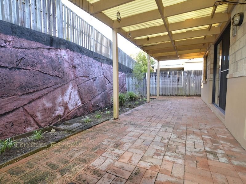 01/24 Amsonia Court,, Arundel QLD 4214