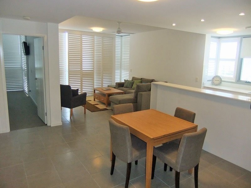 27 Boardwalk Boulevard, Mount Coolum QLD 4573