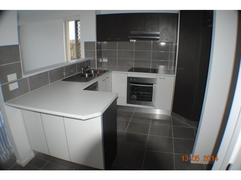 Pacific Pines QLD 4211