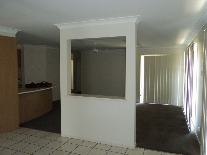 23 Tracey Cres, Varsity Lakes QLD 4227