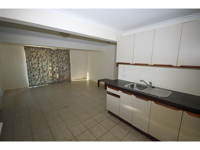 43 Bayford Steet, Birkdale QLD 4159