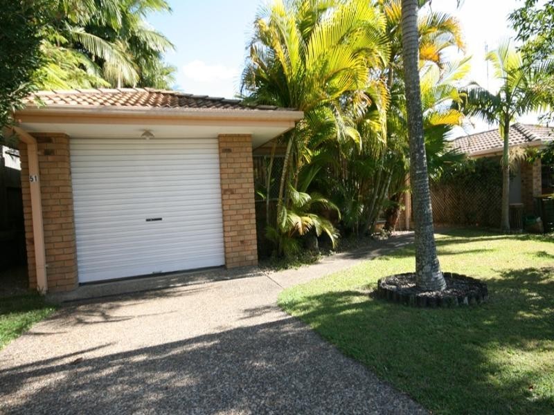 51 Highfield Drive, Merrimac QLD 4226