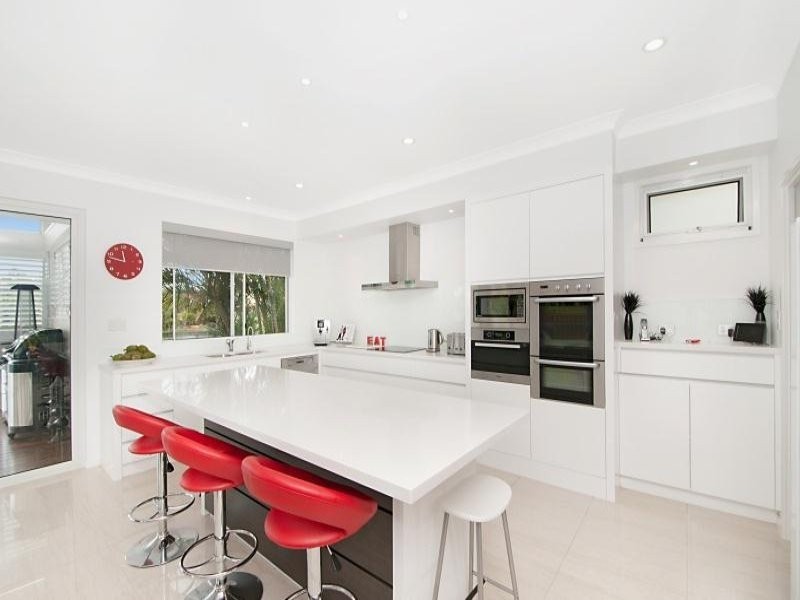 140 Camberwell Circuit, Robina QLD 4226