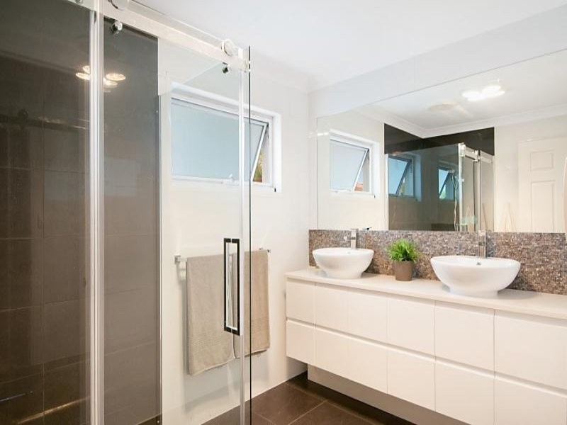 140 Camberwell Circuit, Robina QLD 4226