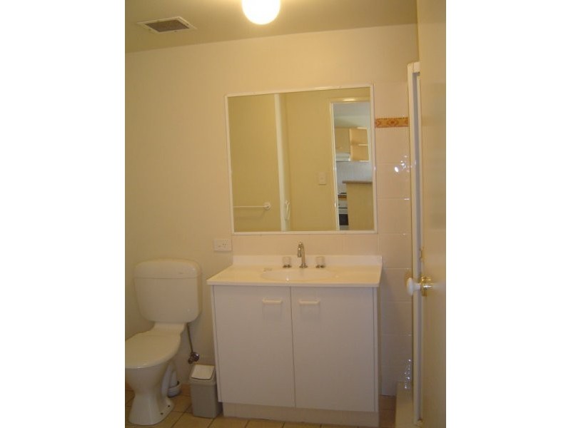 Chevron Island QLD 4217