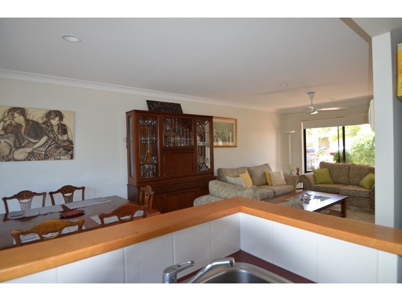 323 Christine Ave, Varsity Lakes QLD 4227