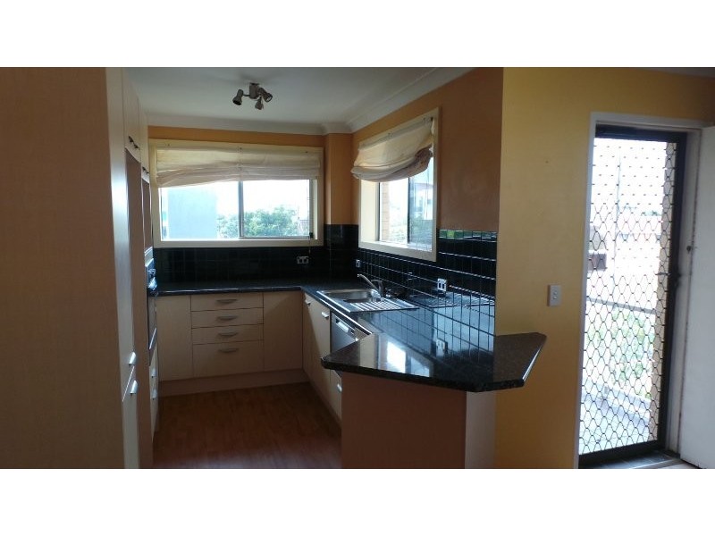 6/24 Madang Crescent, Runaway Bay QLD 4216