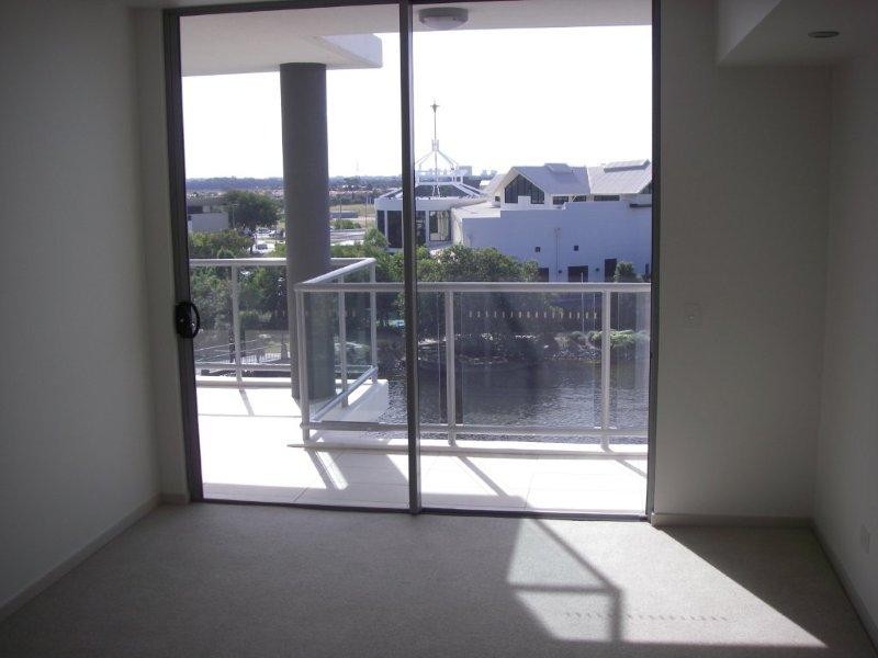 38 Riverwalk Avenue, Robina QLD 4226
