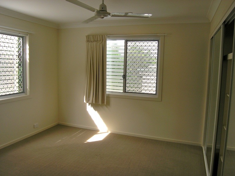 2/25 Dalziel Street, Nundah QLD 4012