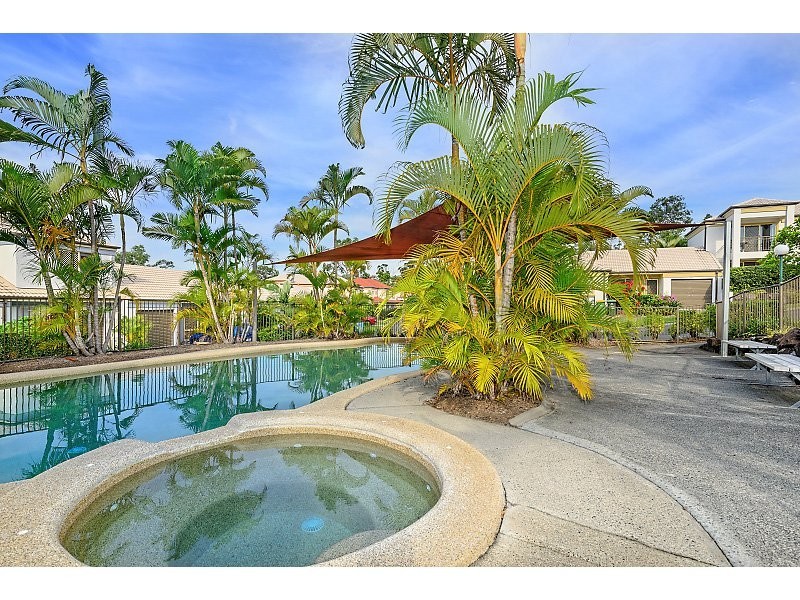 82/2 Ridgevista Court, Reedy Creek QLD 4227