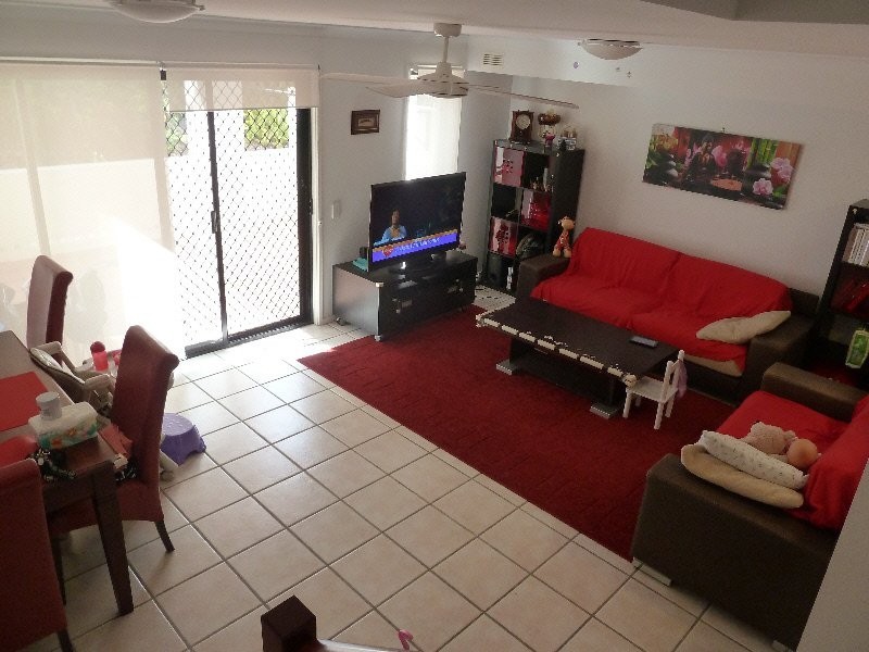 10/22-34 Glenside Drive, Robina QLD 4226