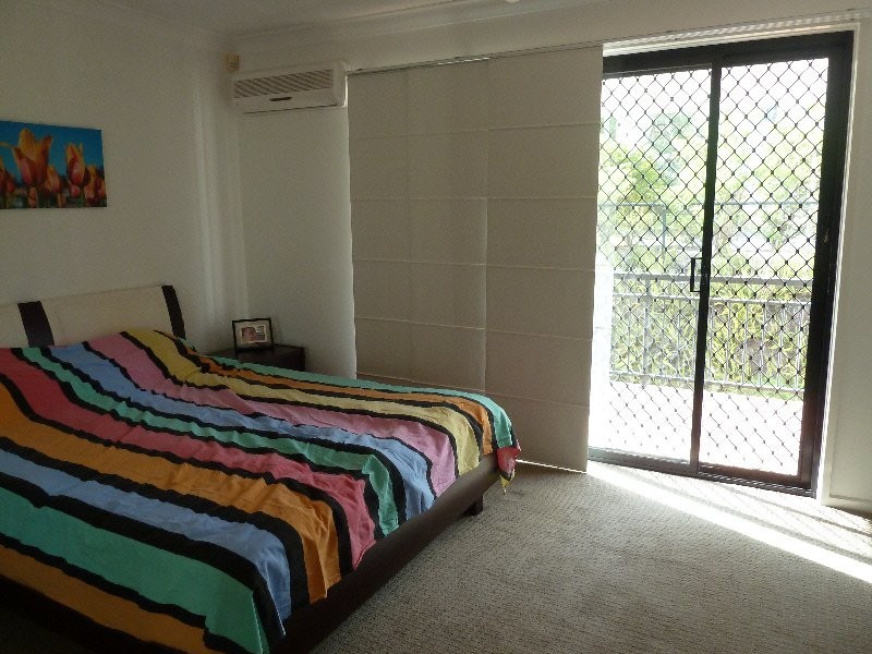 10/22-34 Glenside Drive, Robina QLD 4226