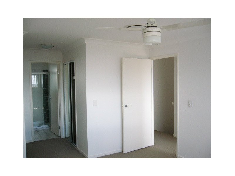 DLUG/95 Lexey Crescent, Wakerley QLD 4154