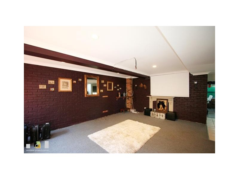 976 Southpine Road, Everton Hills QLD 4053