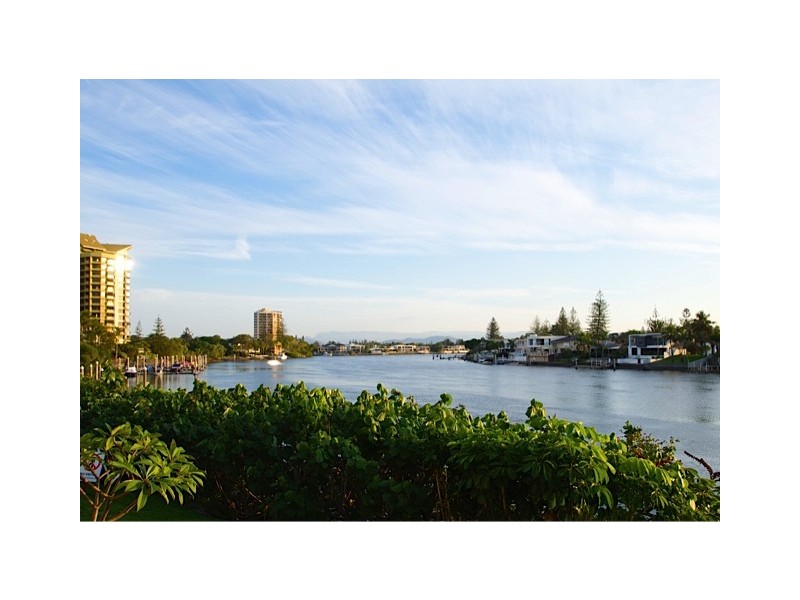 Surfers Paradise QLD 4217