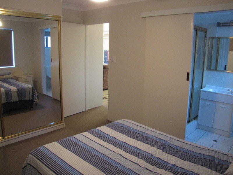 37 VICTORIA ST, Clayfield QLD 4011