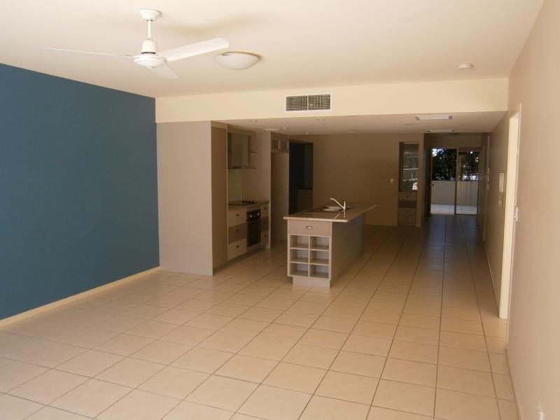 19/1 Grenada Way, Kawana Island QLD 4575