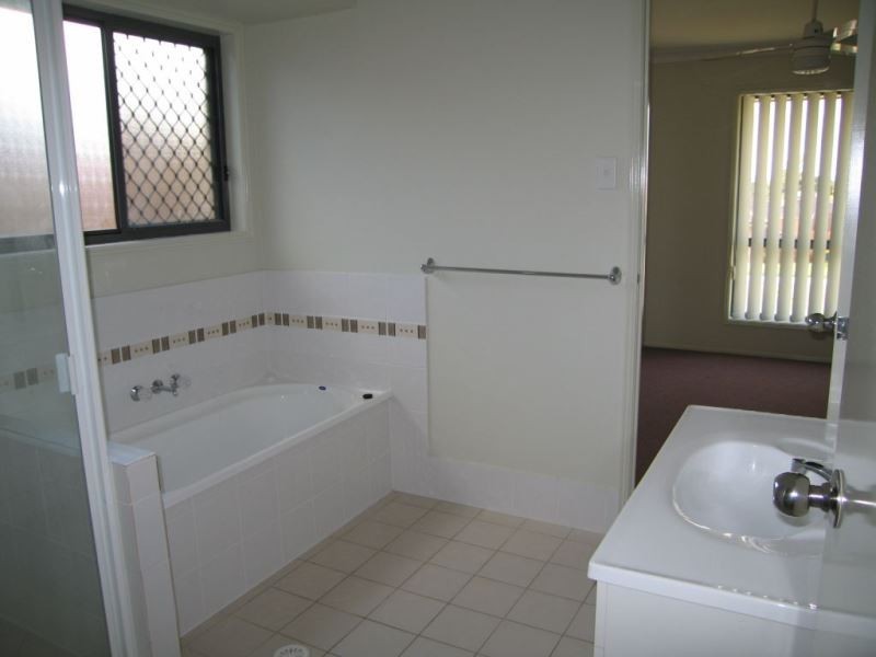 74 Storr Circuit, Goodna QLD 4300