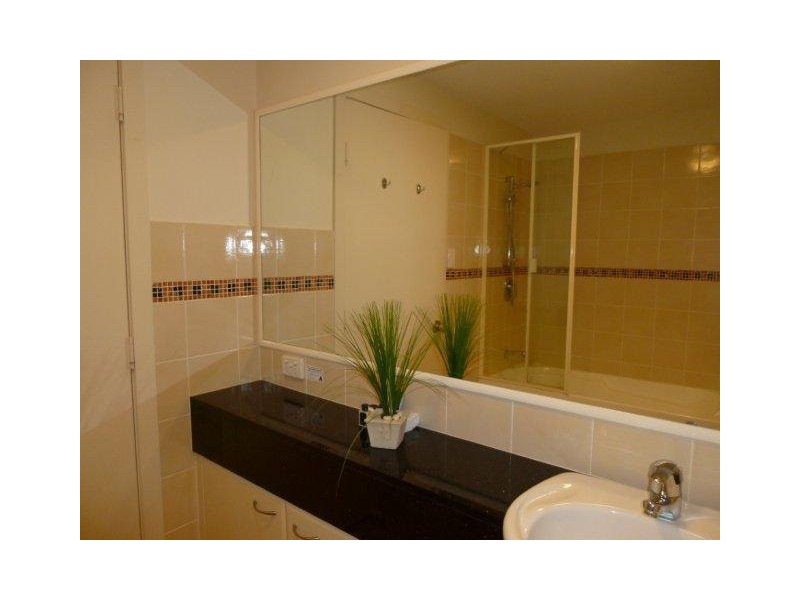 23/179 Ocean Drive, Twin Waters QLD 4564