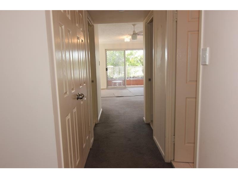 2/11-19 Taylor Street, Biggera Waters QLD 4216