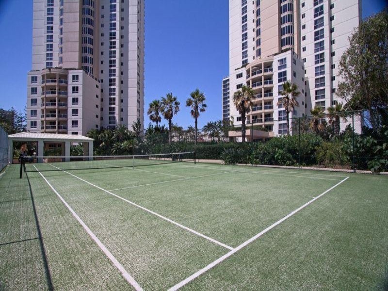 81/59 Pacific St, Main Beach QLD 4217