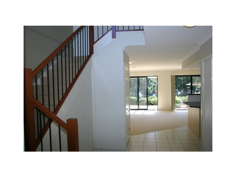 56/19 Santa Barbara Road, Hope Island QLD 4212