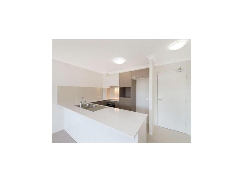 61/29 & 31-33 & 31-33 Juers St, Kingston QLD 4114