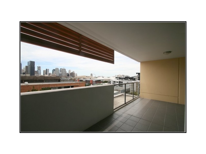 82/10 Manning St, South Brisbane QLD 4101