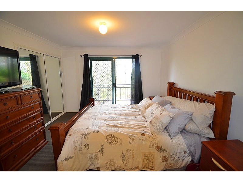6 Crestridge Crescent, Oxenford QLD 4210