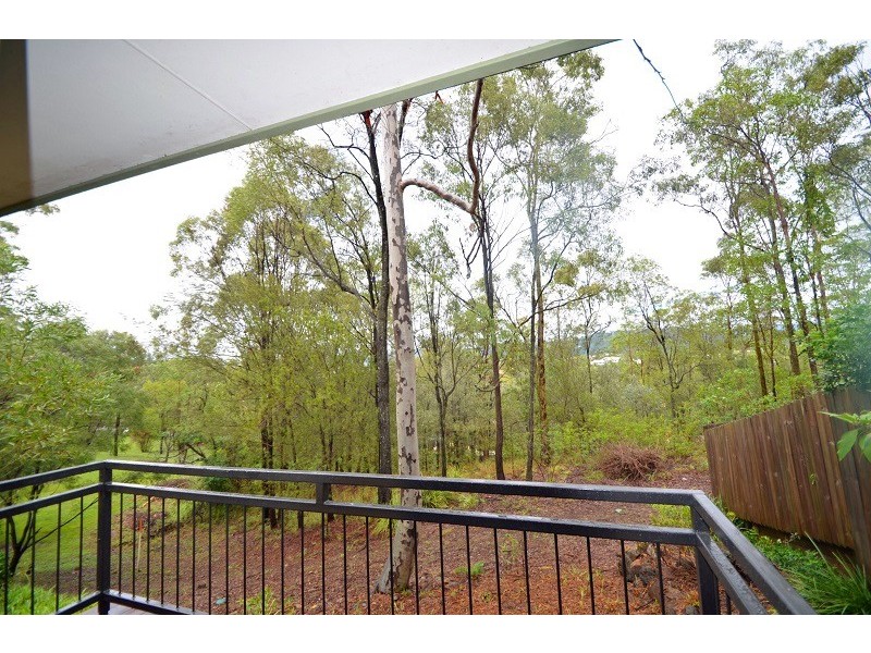 6 Crestridge Crescent, Oxenford QLD 4210